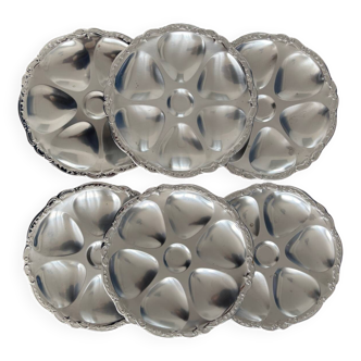 Set of 6 vintage silver plated shell plates, classic style
