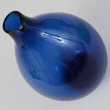 Glass vase signed Bleu Timo Sarpaneva Pullo Oiseau, Iittala, Finland, 1950s