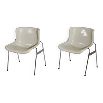 Set of two vintage chairs by Artifort