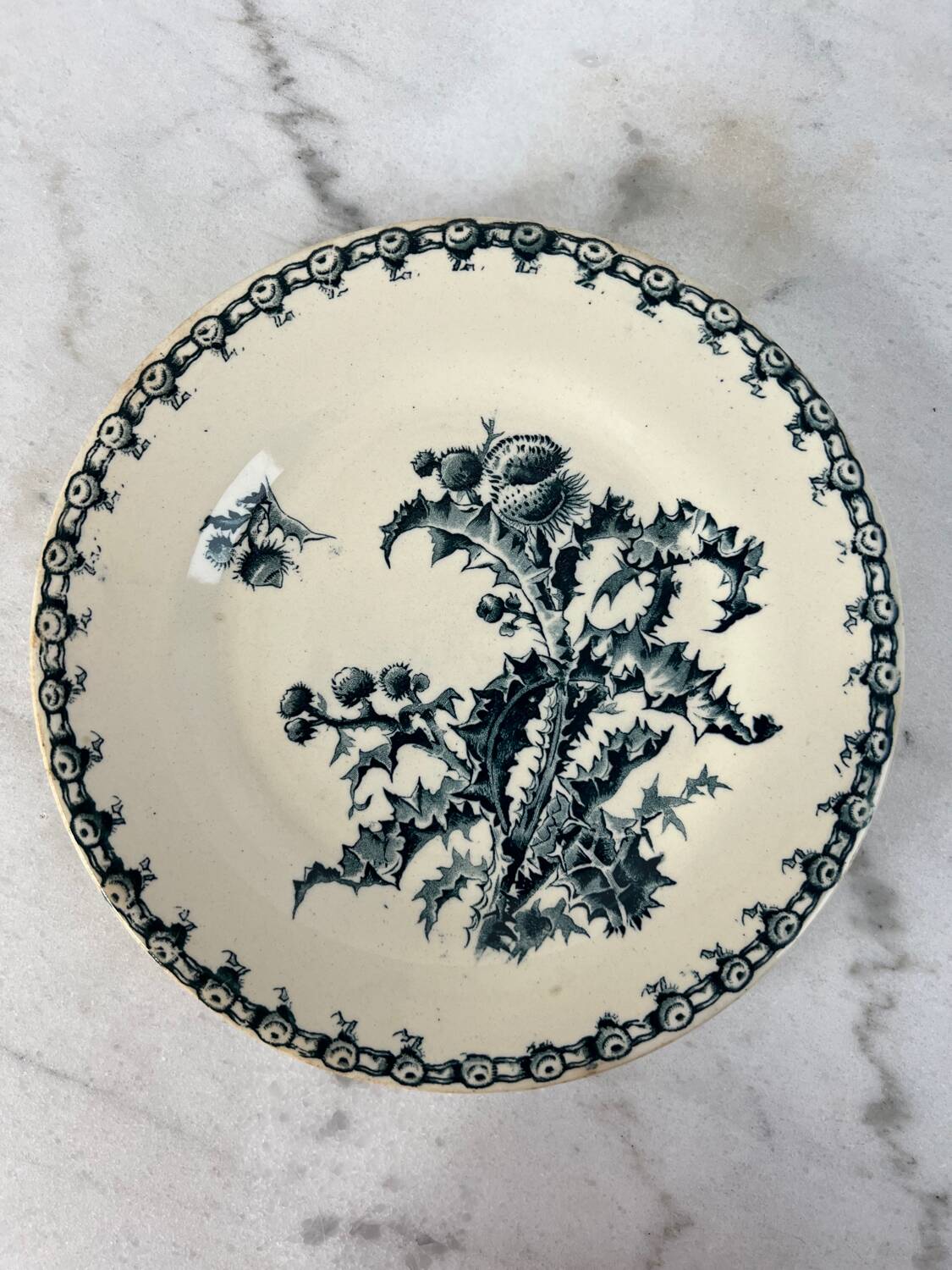 Gien Chardon iron earth flat plate