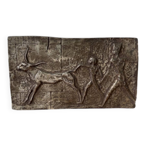 Bas-relief en bronze, - milieu