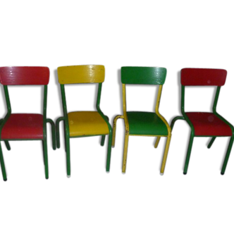 Set of 4 small school chairs