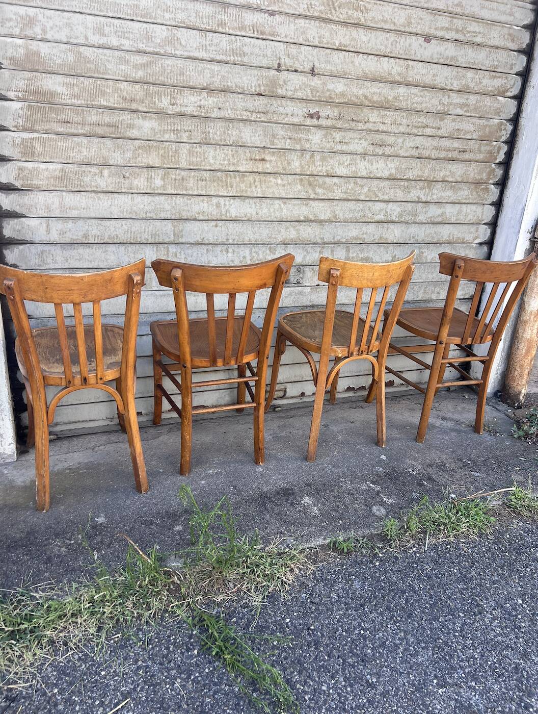 (Lot) 4 vintage wooden bistro chairs by Baumann