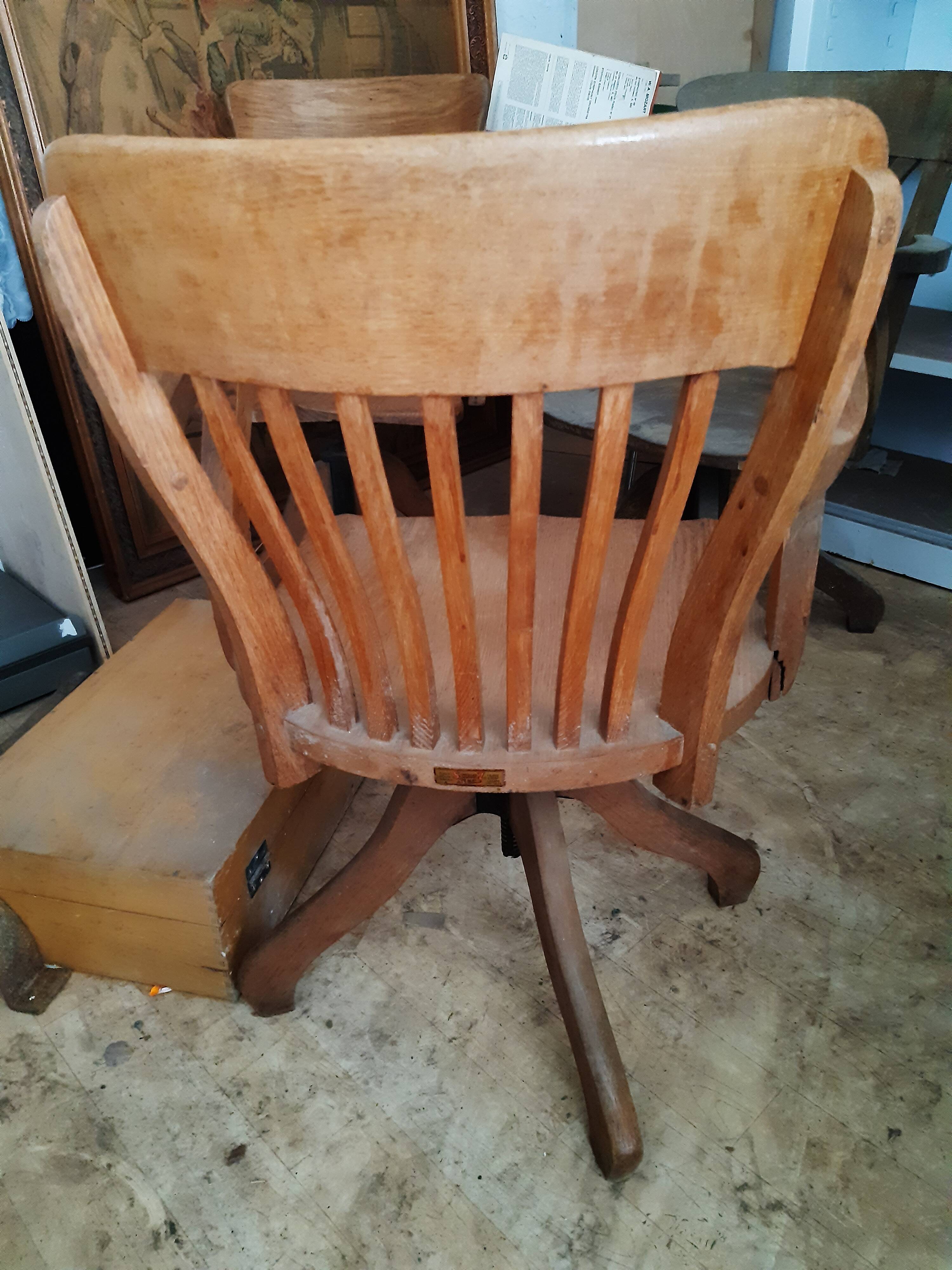 Scholz desk chair in a channel