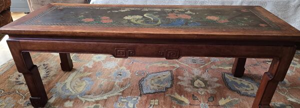 Ancienne table basse laquée chinoise