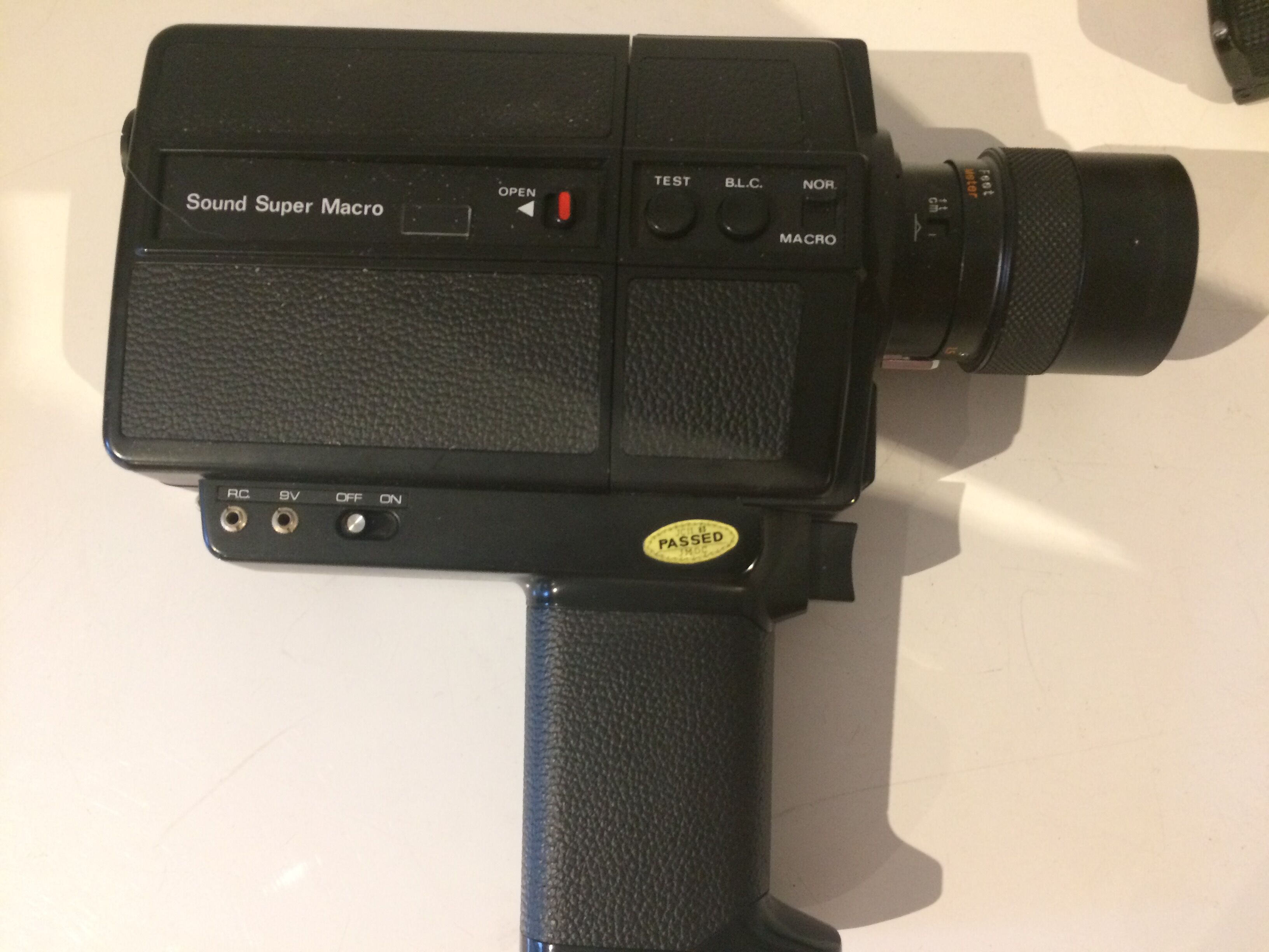 2 cameras super 8