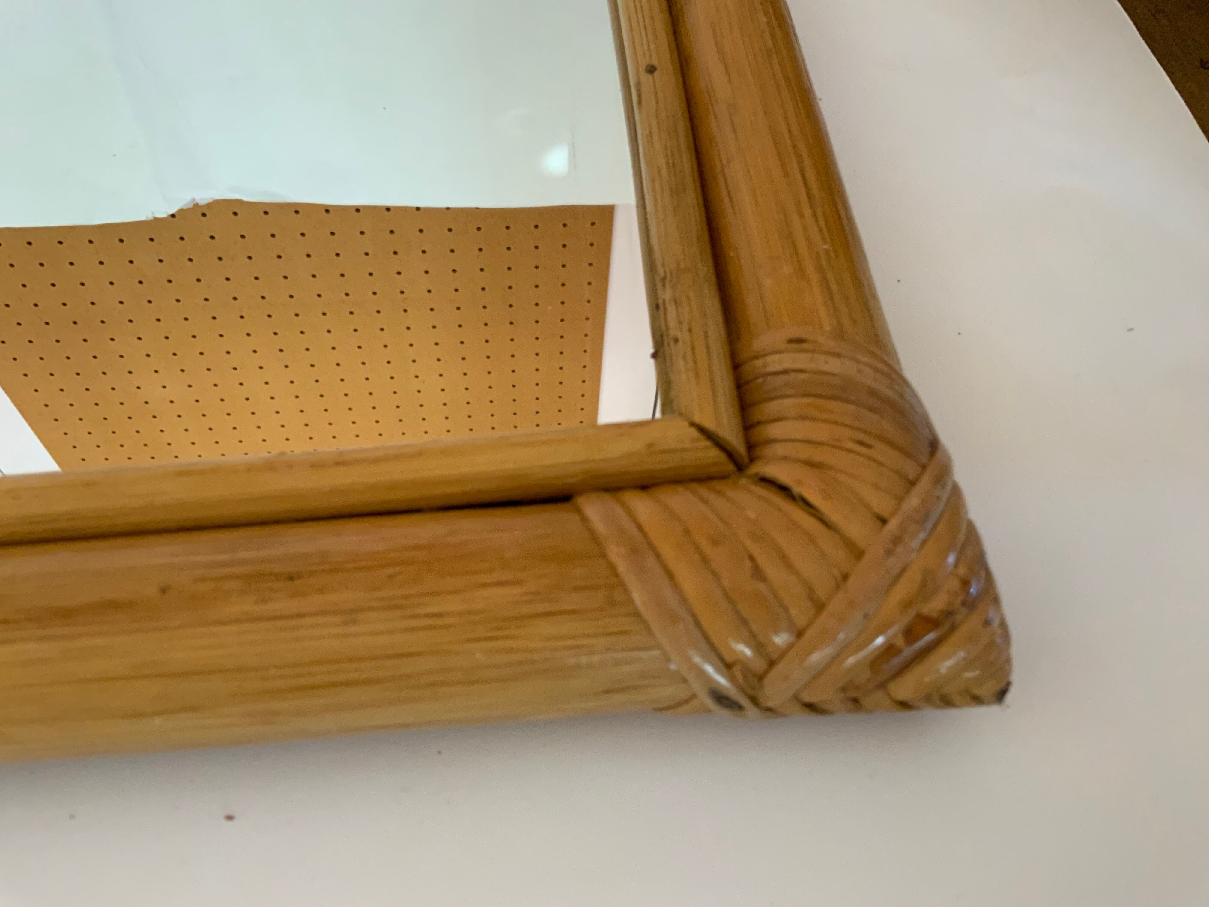 Vintage rattan mirror 45x60cm