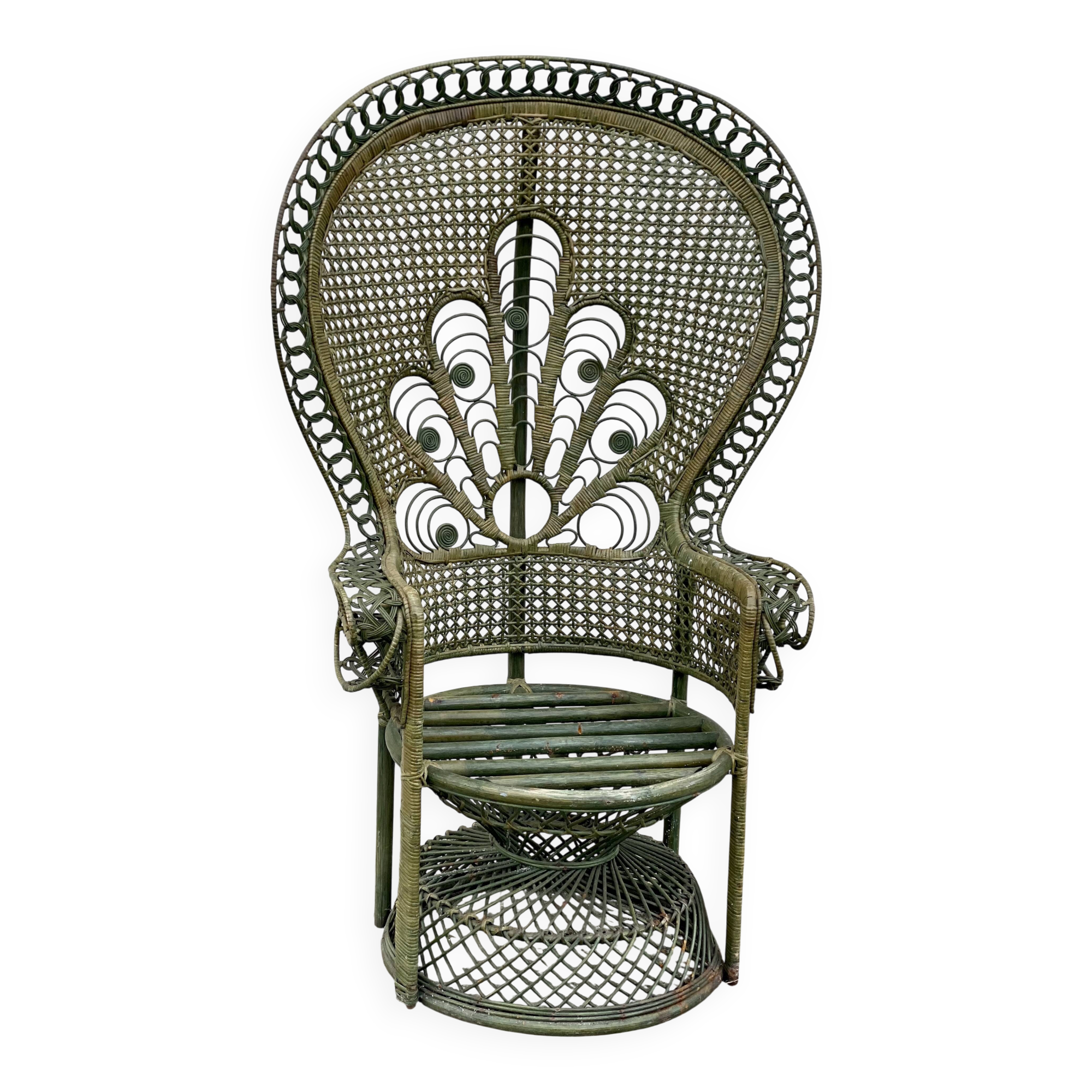 Fauteuil rotin paon patiné vert vintage 1970
