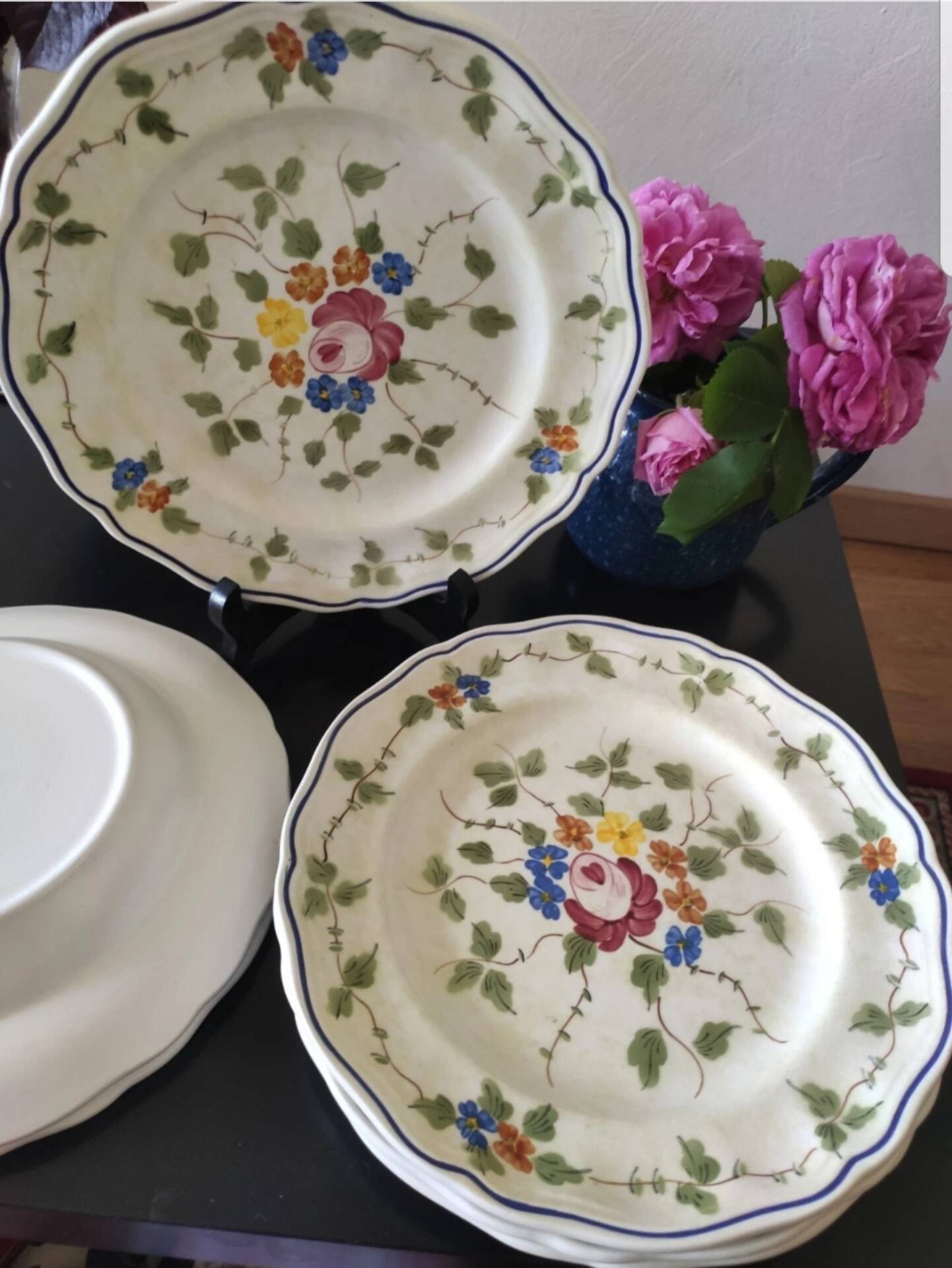 Set of Longchamp plates