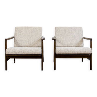 Paire de fauteuils B-7522 restaurés par Zenon Bączyk, années 1960