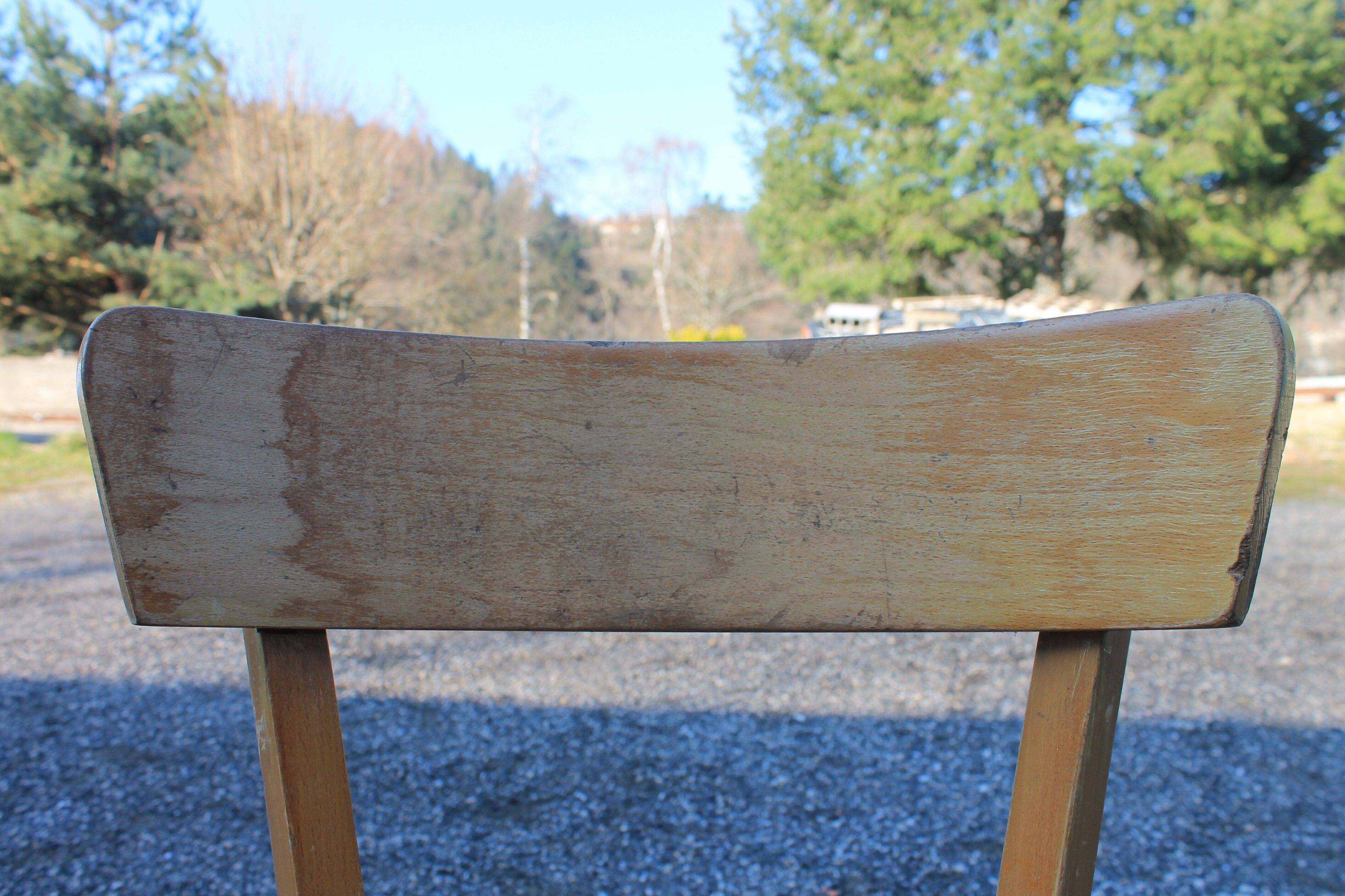 Set 10 community chairs