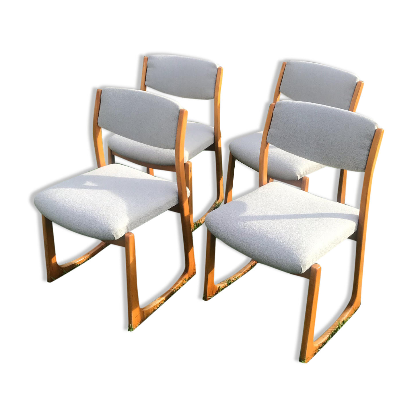 4 vintage 1970 chairs in blond beech