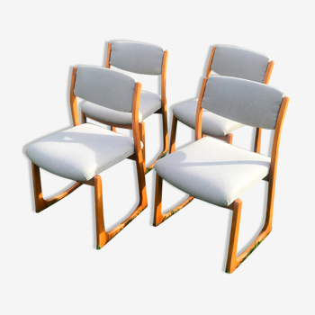 4 vintage 1970 chairs in blond beech