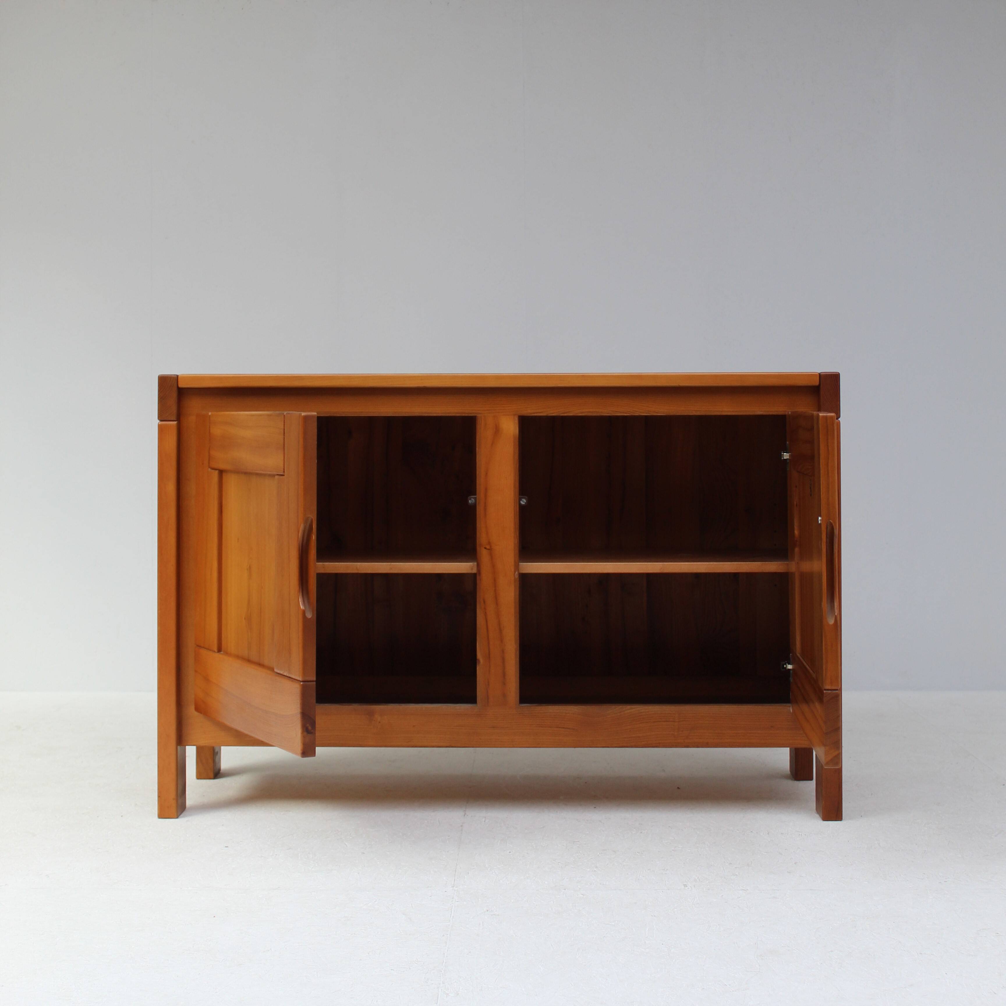 Maison Regain Sideboard in Solid Elm, France, 1970s