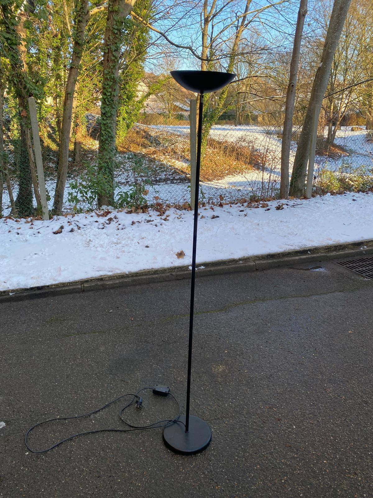 Lampadaire vintage noir coupole Belgique