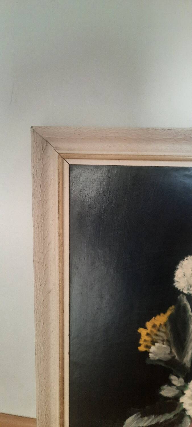 Painting bouquet of flowers