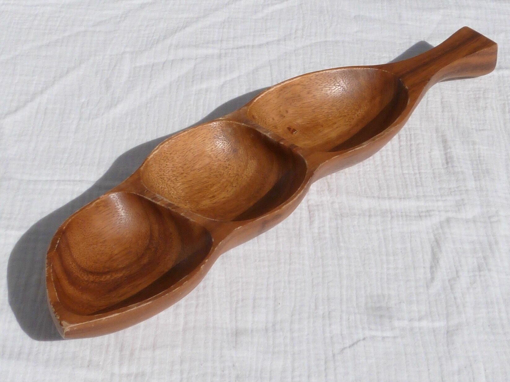 Wooden aperitif dish