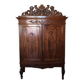 Armoire