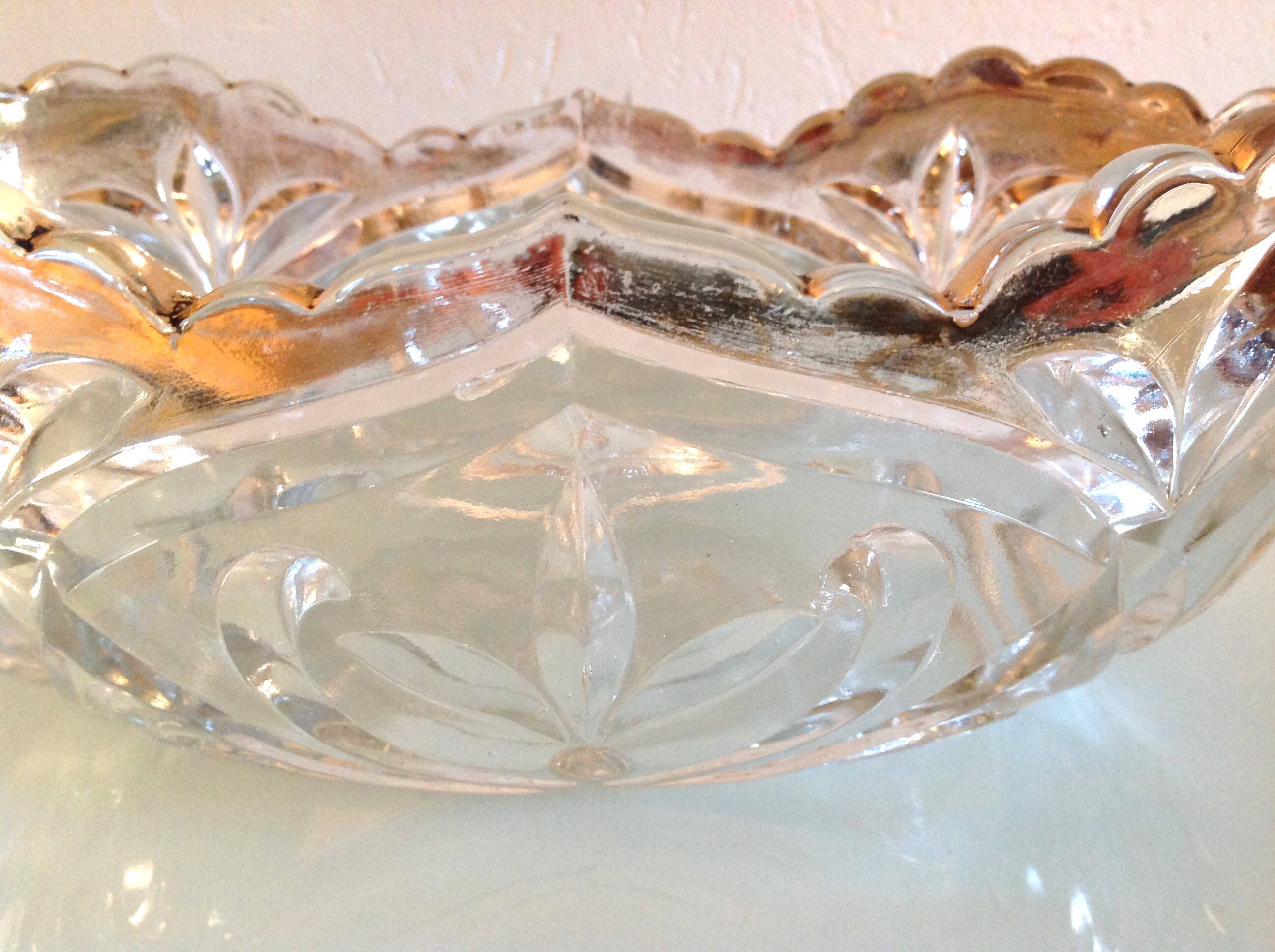 Cut crystal fruit bowl with gold rim / vintage 50s-60s