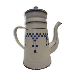 Ancienne cafetière émaillée