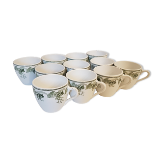 Set of 11 porcelain cups