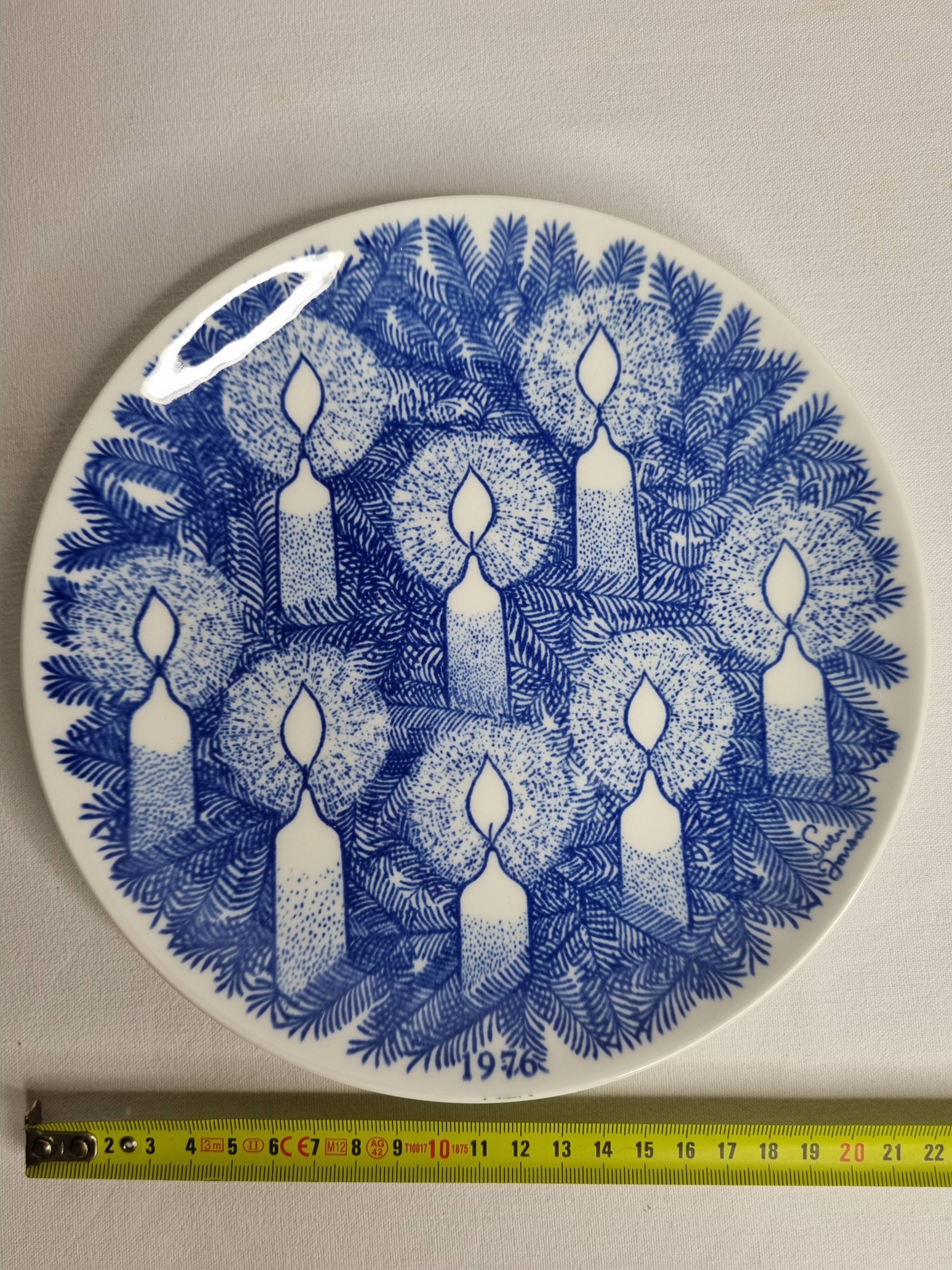 Gustavsberg Christmas plate "Jultallrik 6", design Sven Jonson, 1976, limited edition, 20 cm