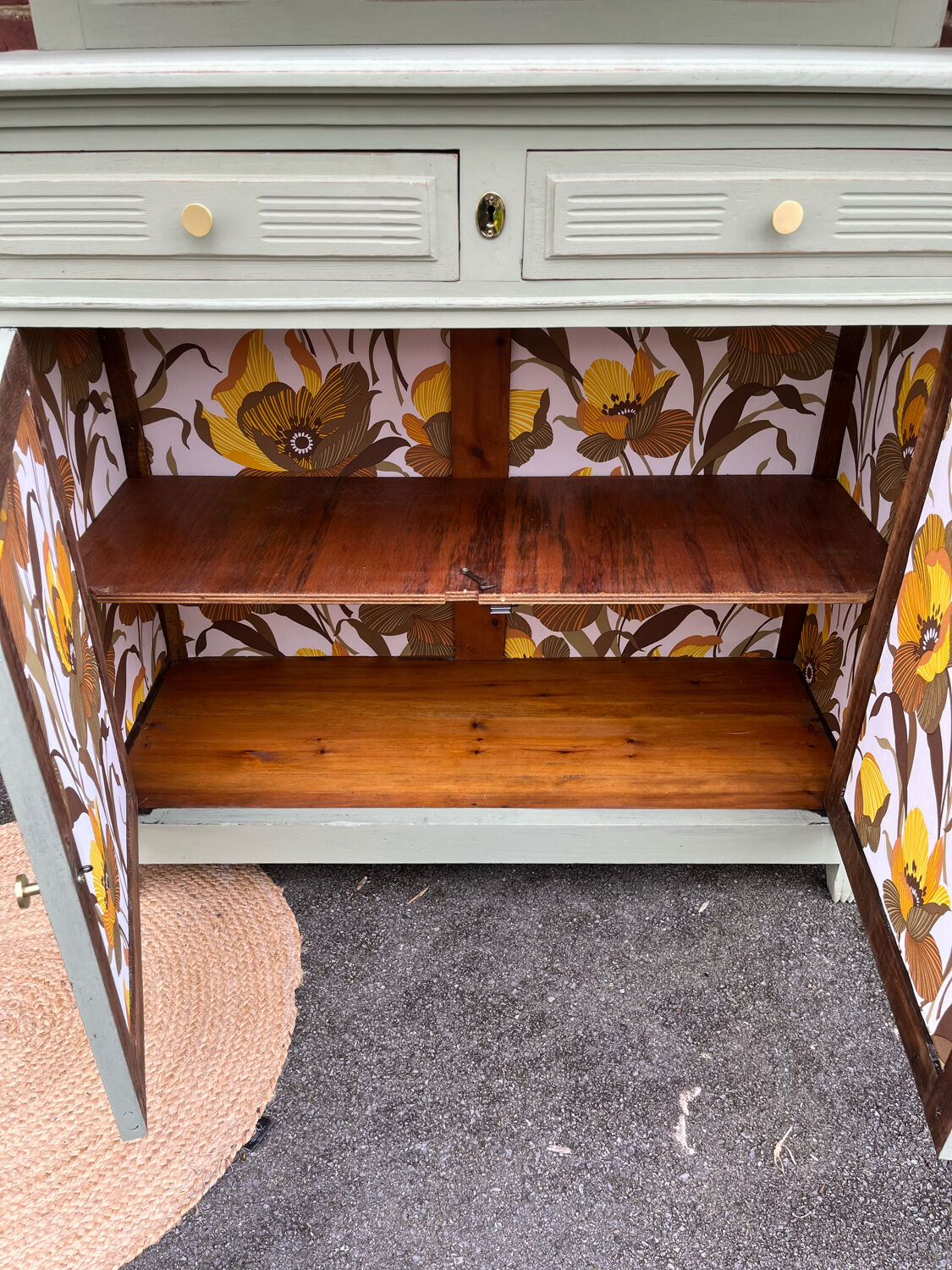 Art Deco Dresser Vert de Gris