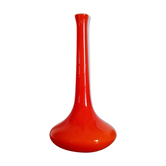 Vintage coral soliflore vase