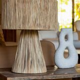 Raffia table lamp