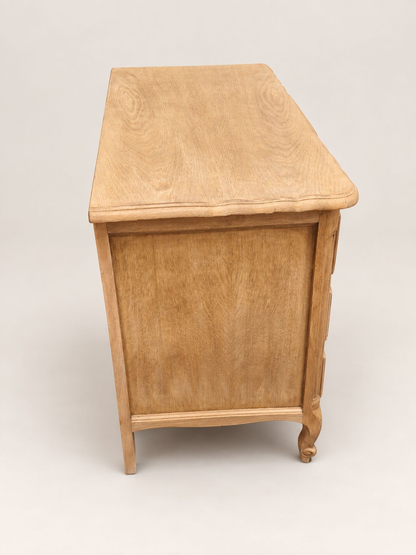 Commode en bois 