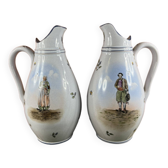 Pair of Fives Lille pouring pitcher