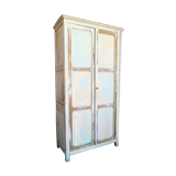 Original Parisian wardrobe patina