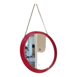 Red mirror
