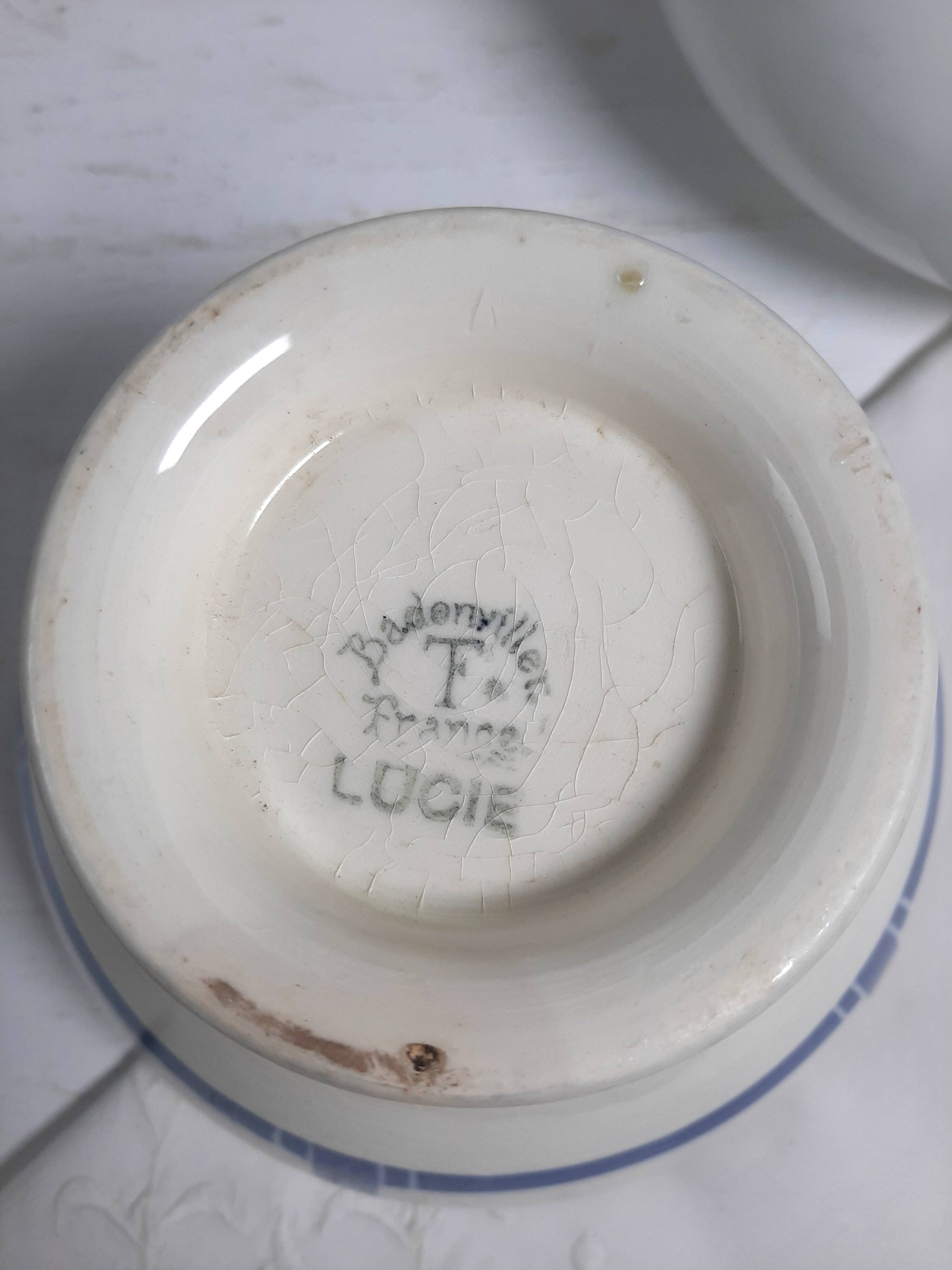 Vintage ironstone bowl from the Badonviller factory in cream and blue.