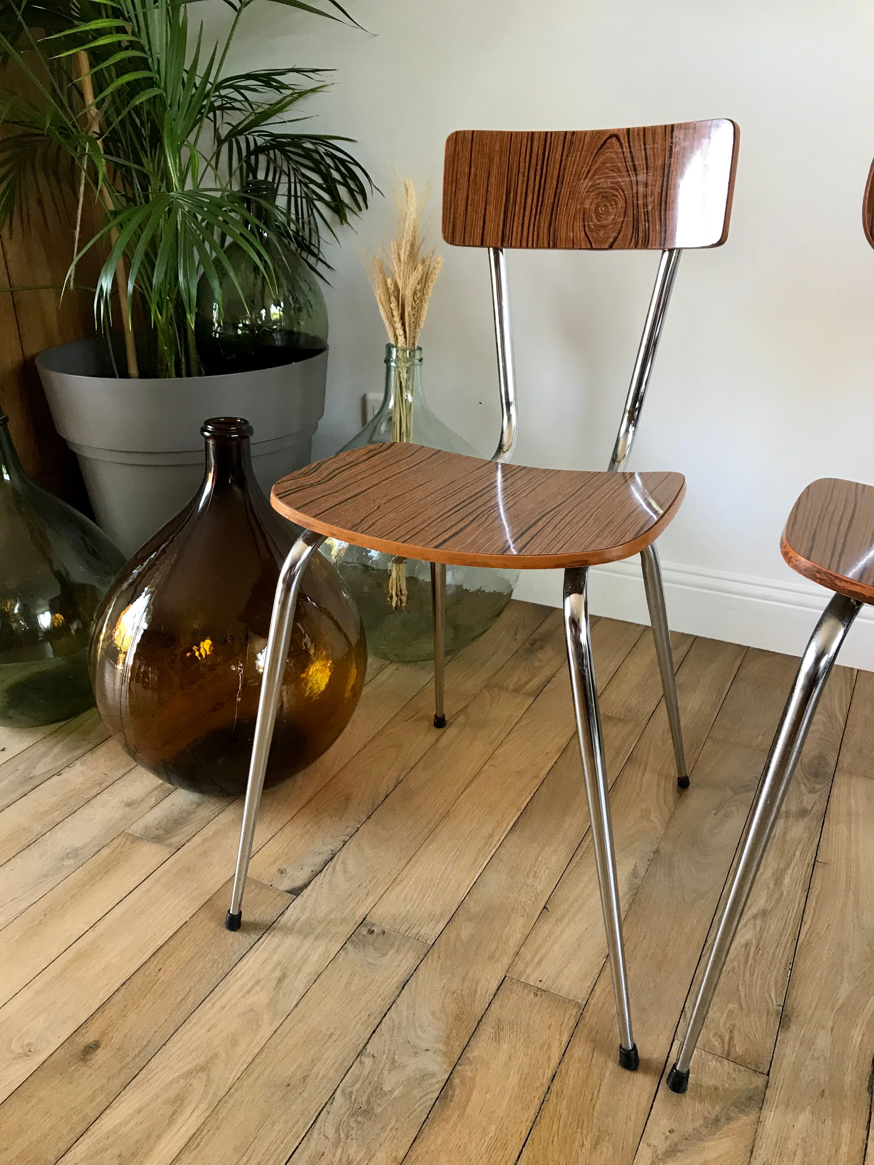Trio of chairs in icy brown formica 70s
