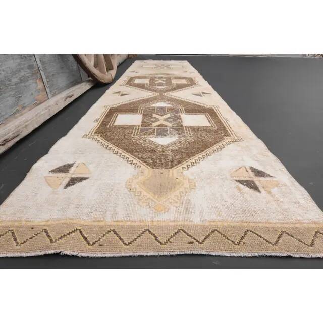 1970s Vintage Turkish Hand-Knotted Wool Cotton Beige Runner Rug 90x391