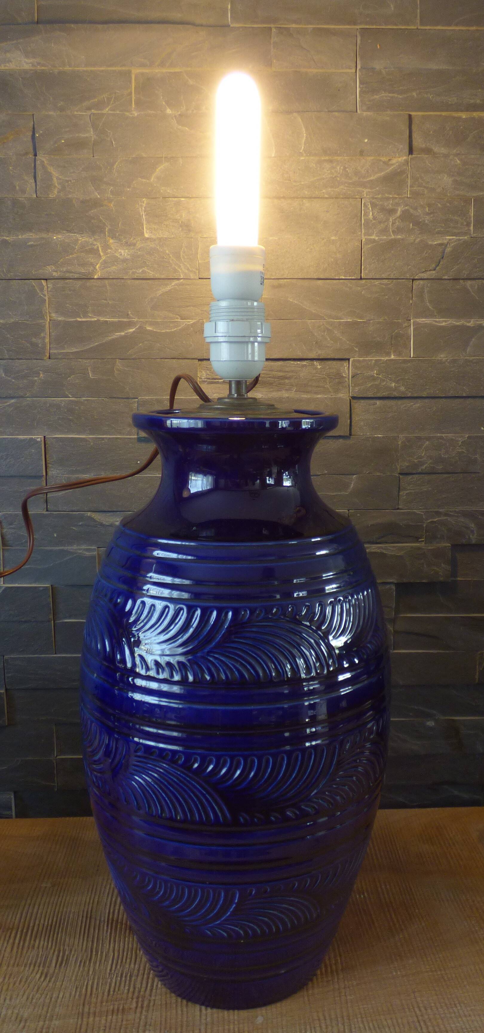 Large blue earthenware lamp base signed ST Clément France Plume 815-2 – Excellent condition