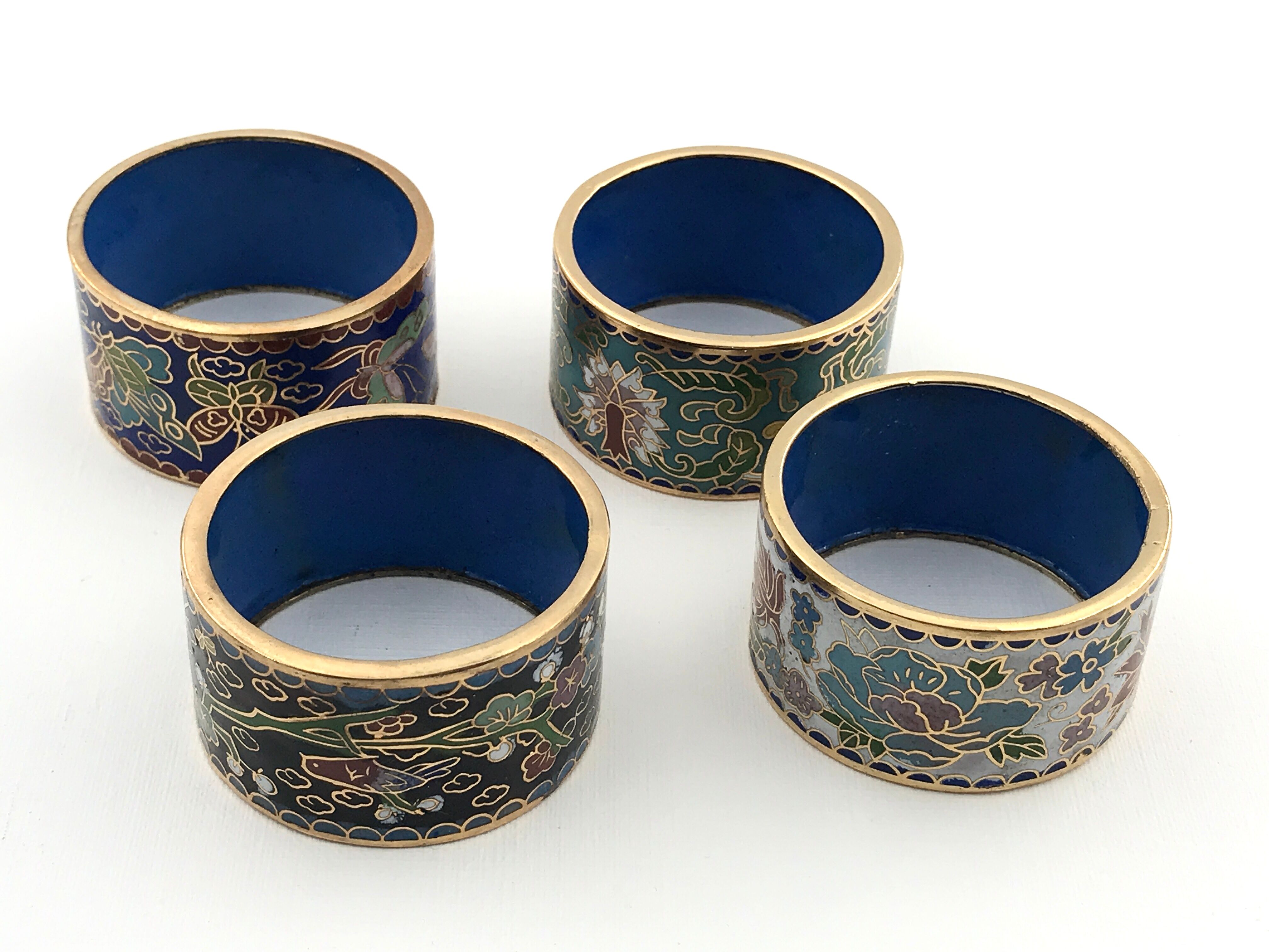 China, 4 rounds of vintage towels in cloisonné enamels/napkin ring cloisonné enamels