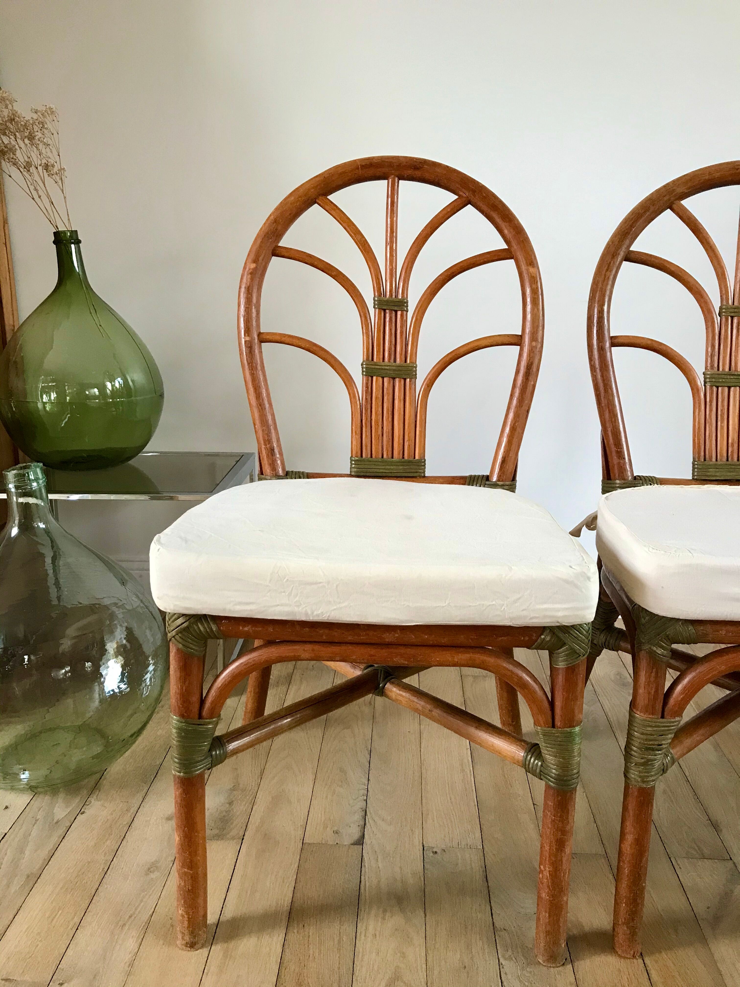 Set of 3 rattan / bamboo chairs with cushions years 1960-1970