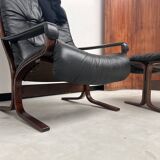 2 "Siesta" armchairs with their ottomans by Ingmar Relling, circa 1970