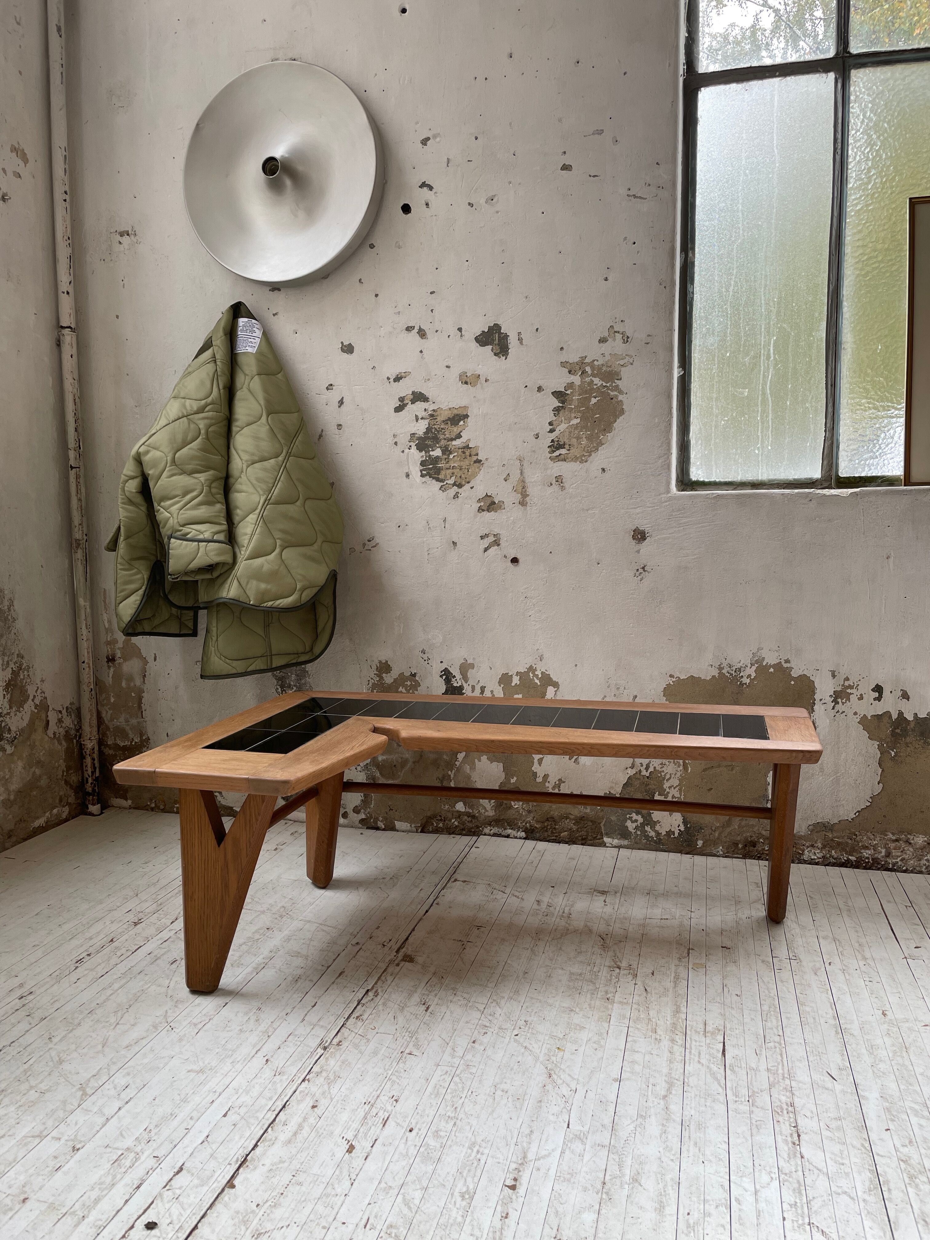 Coffee table Guillerme and Chambron ed. Your Home