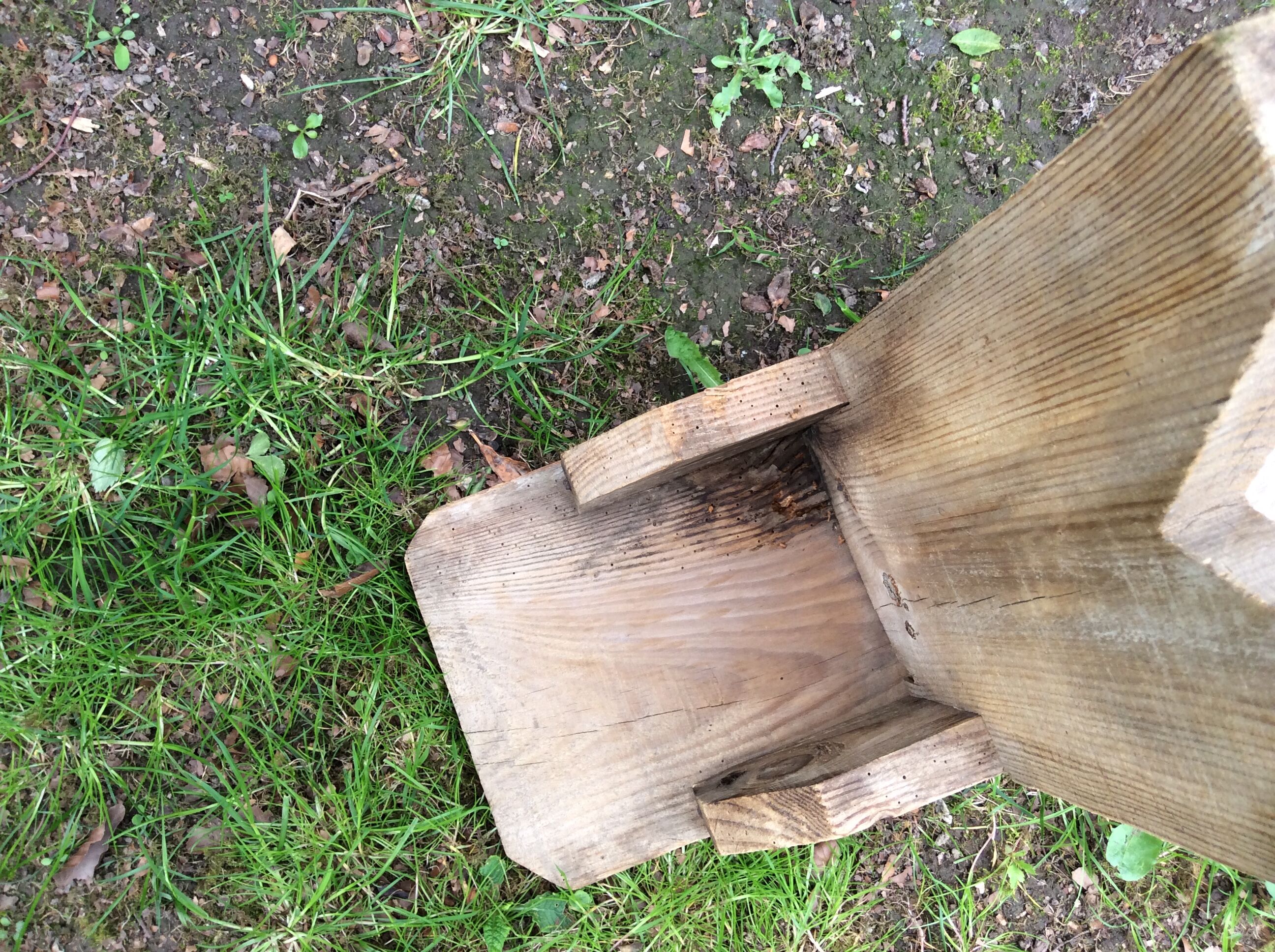 Banc brutaliste