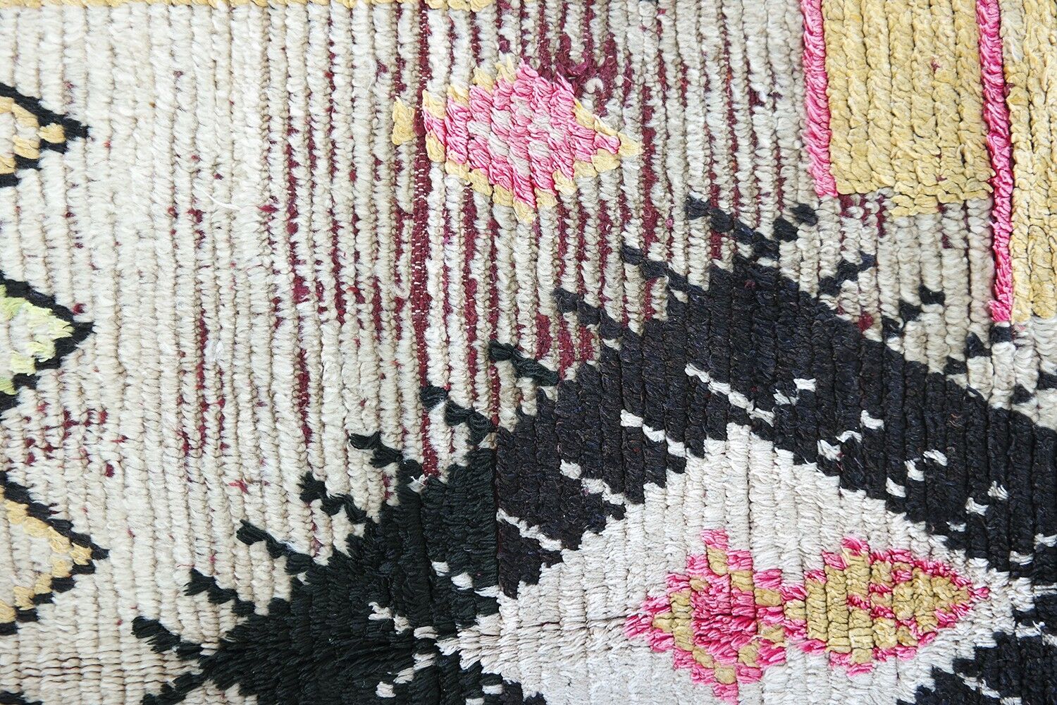 Tapis berbère 132 x 103 cm