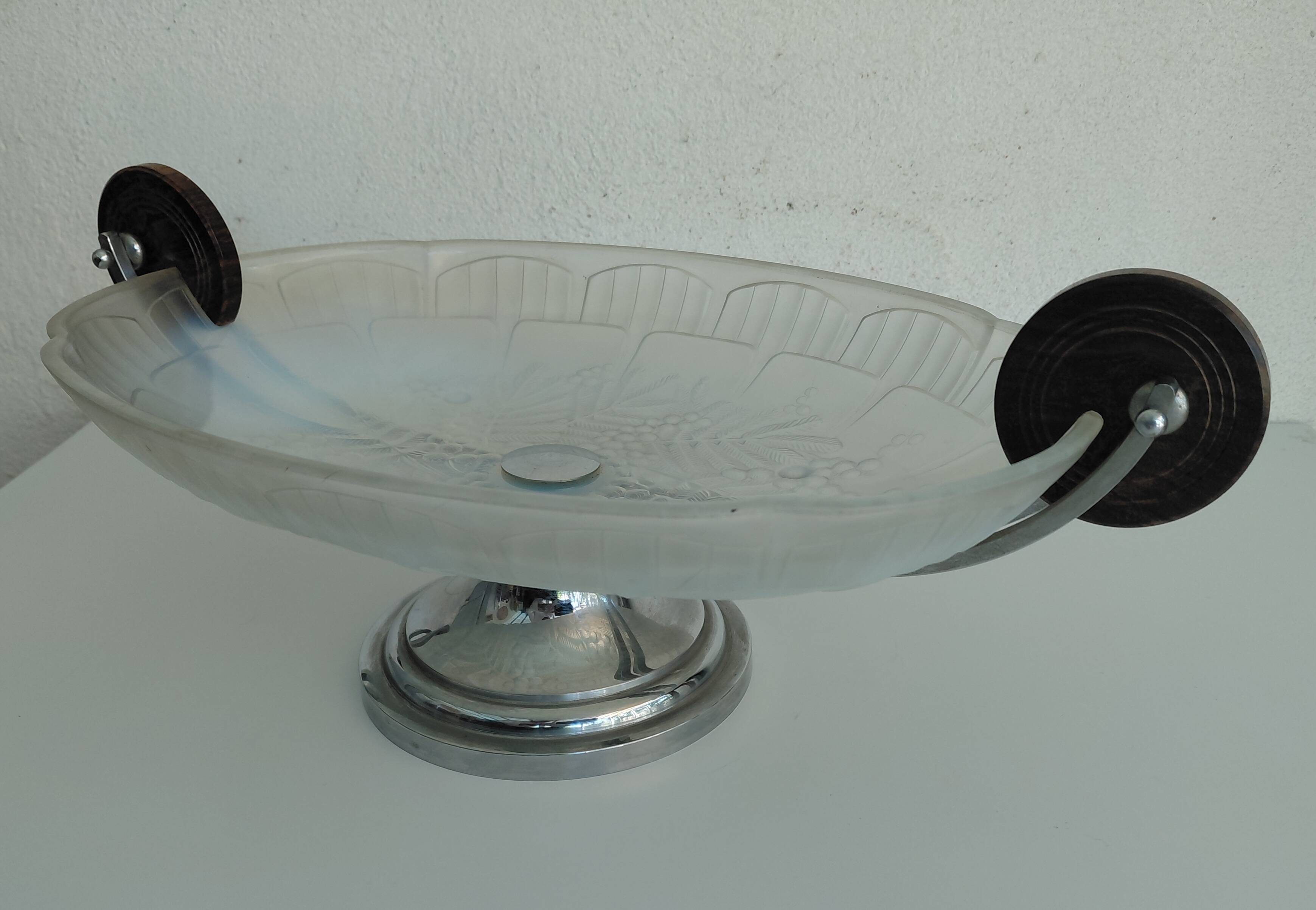 Art Deco centrepiece