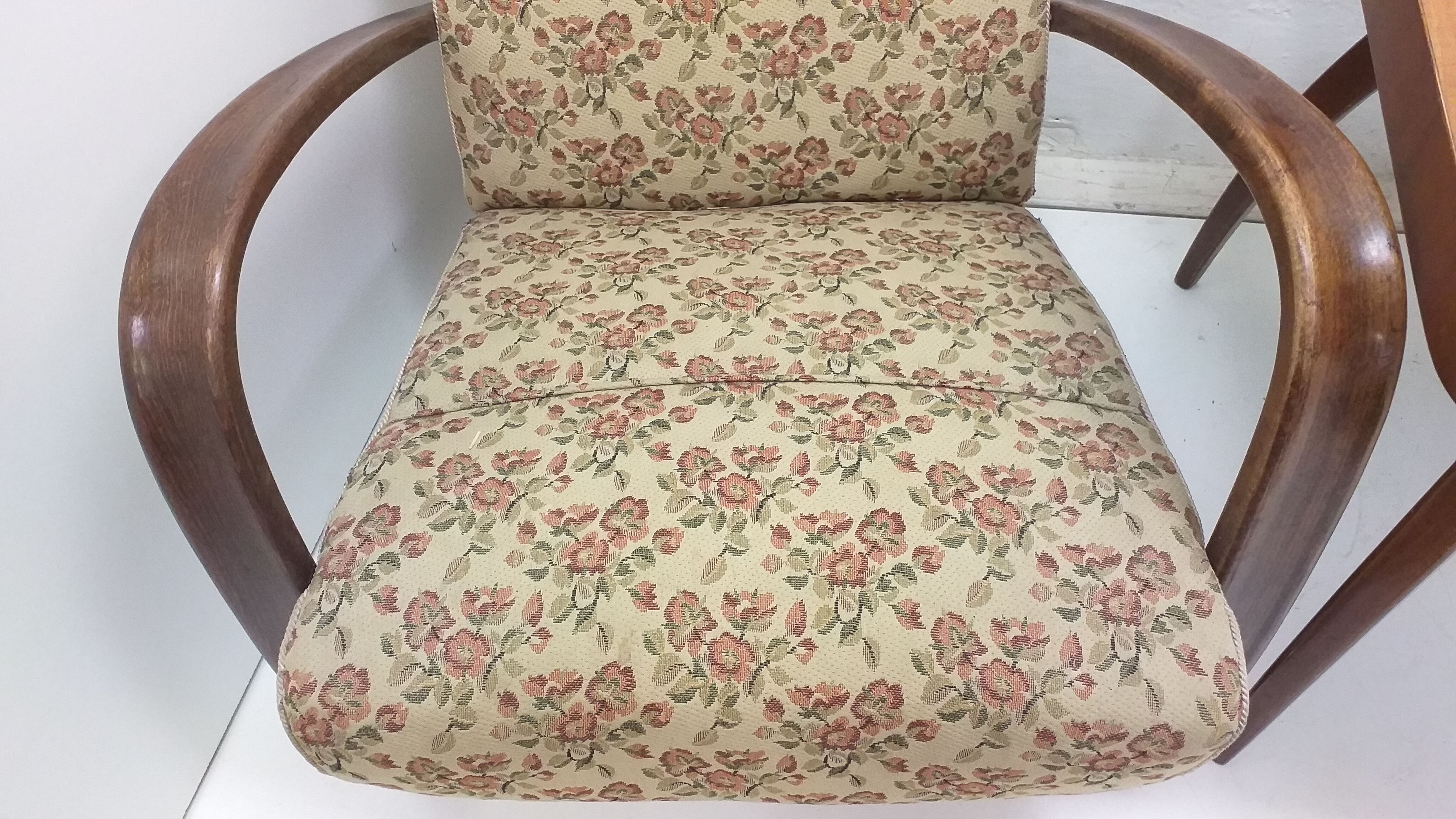 1960 2x Halabala Armchairs H 269 and spider table, Czechoslovakia