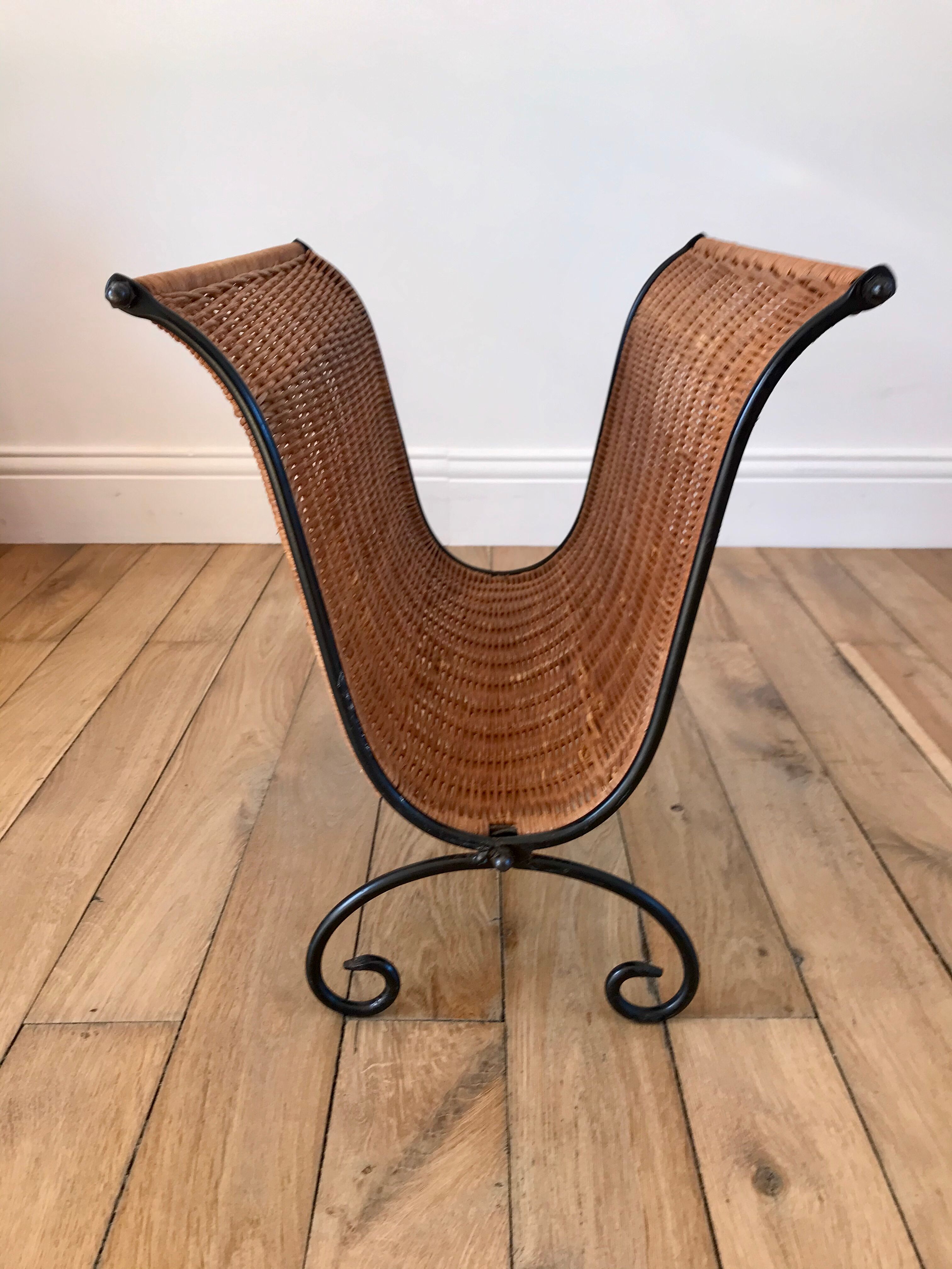 Wicker, rattan and black steel magazine holder 70s