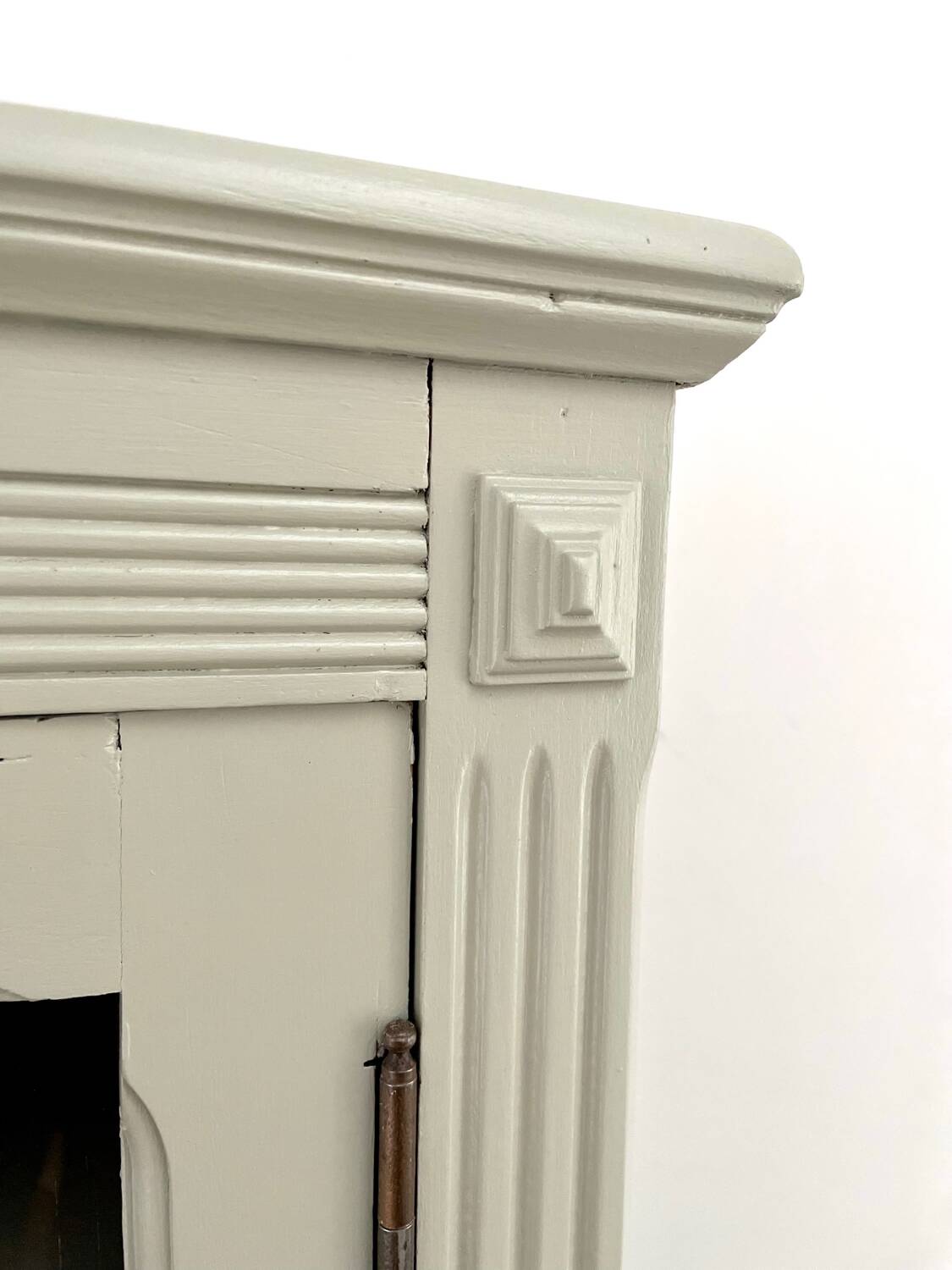 Vitrine, armoire parisienne revisitée