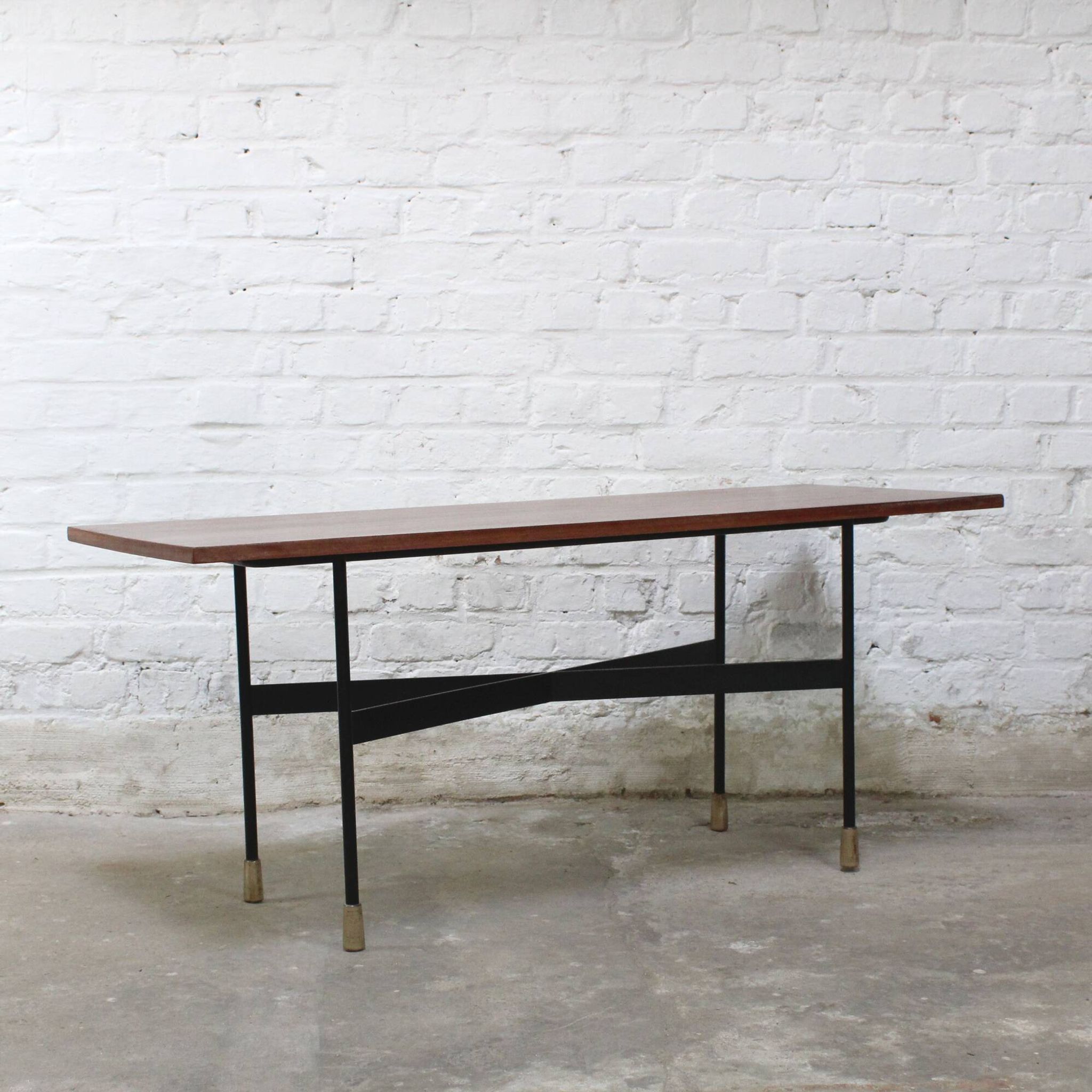 Table de salon moderniste "211" par Alfred Hendrickx pour Belform 1950s