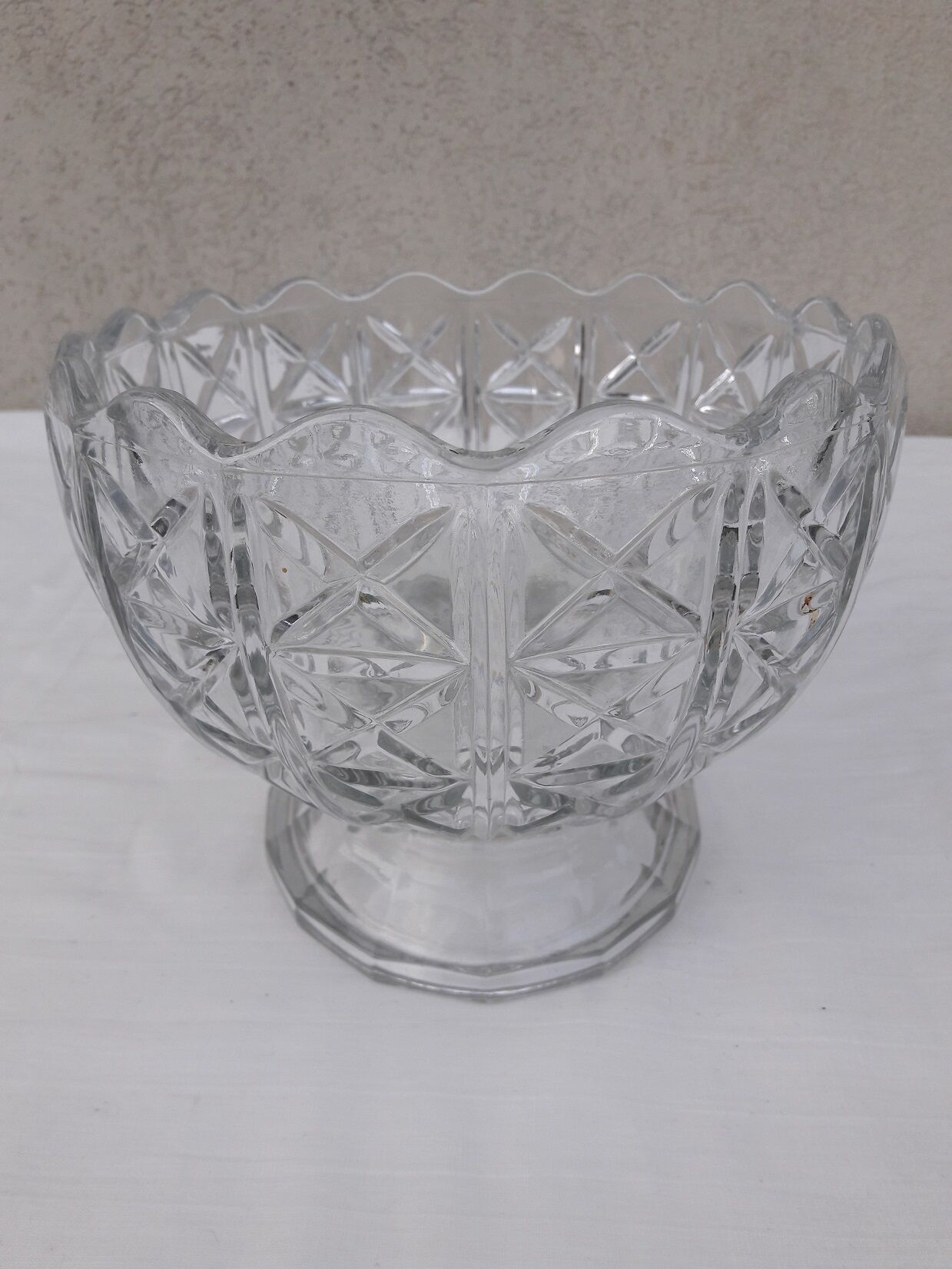Crystal bowl