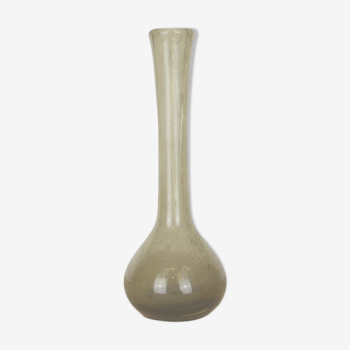 Vase soliflore en verre bullé de Biot, fumé